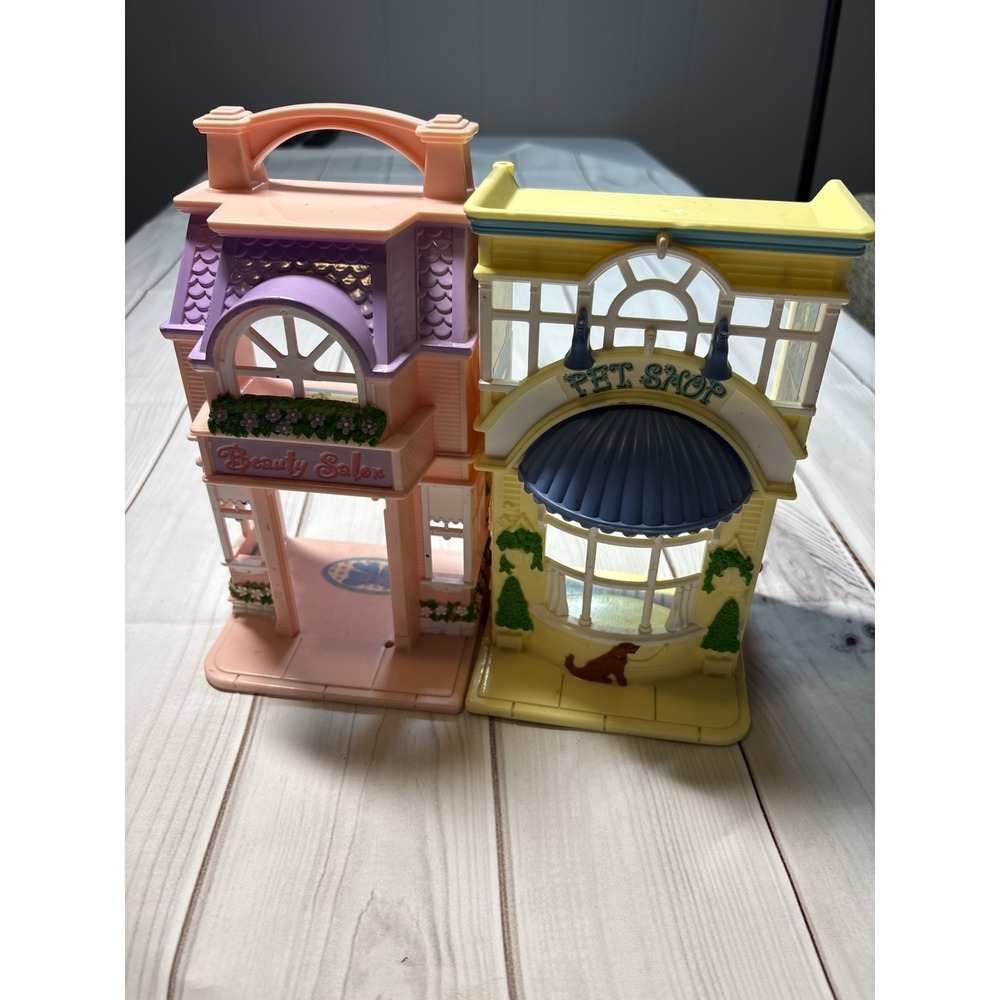 Fisher-Price Loving Family Sweet Streets 74922 Beauty Salon and Pet Shop 2001
